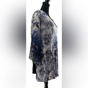 CJ Banks Blue and White Floral Blouse